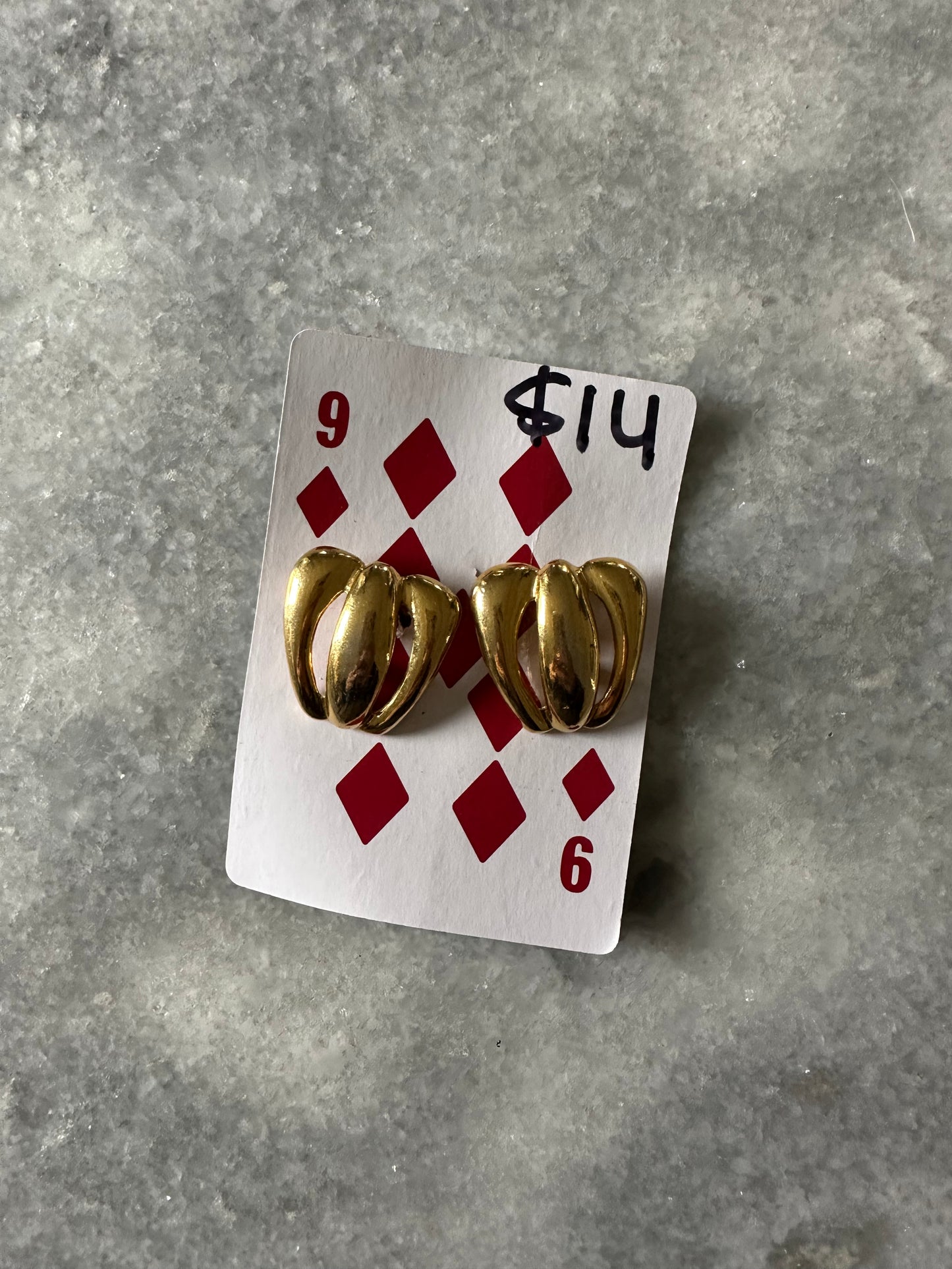 Vintage Gold Clip On Earrings